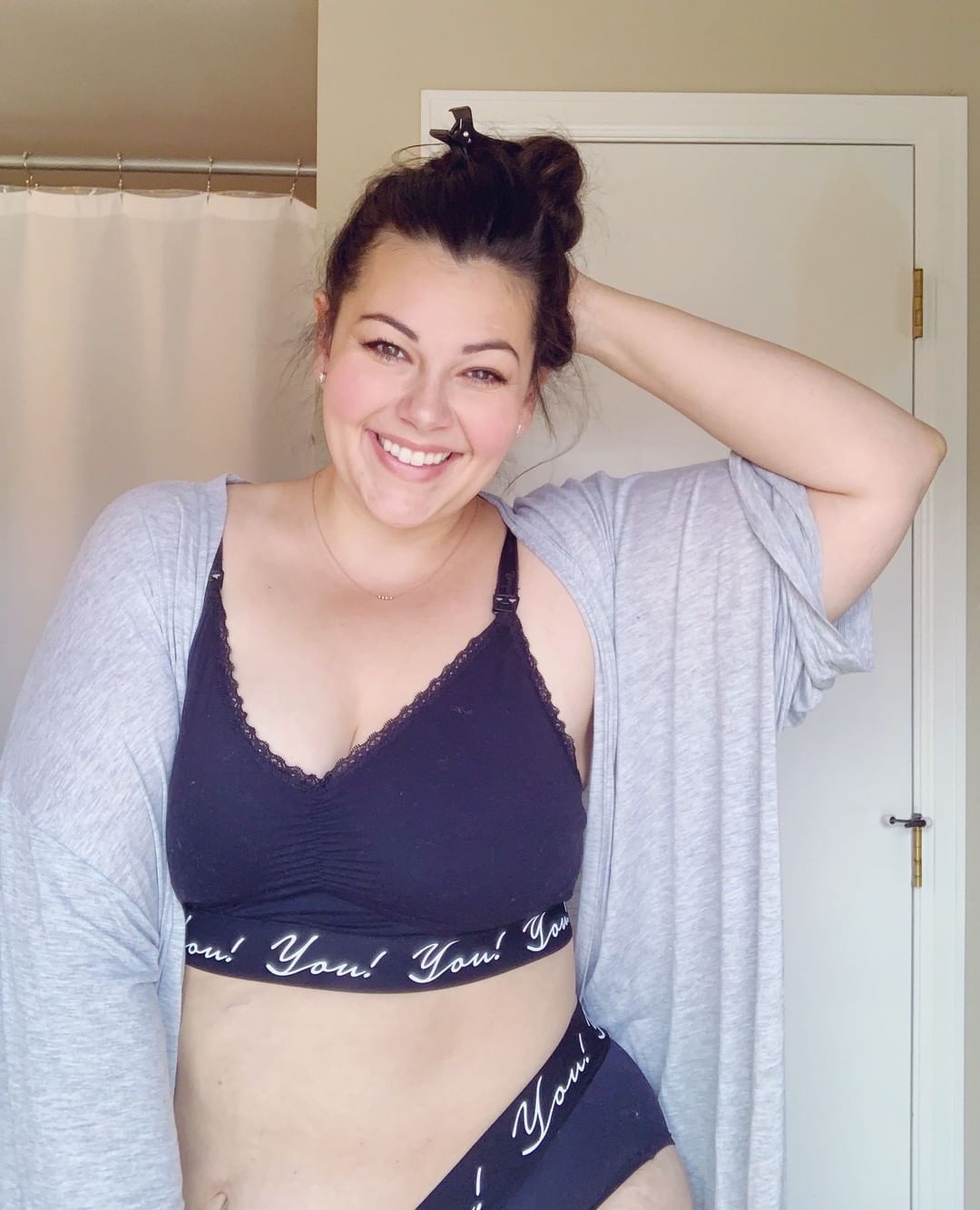 What should I look for in a nursing bra? Preggo Leggings