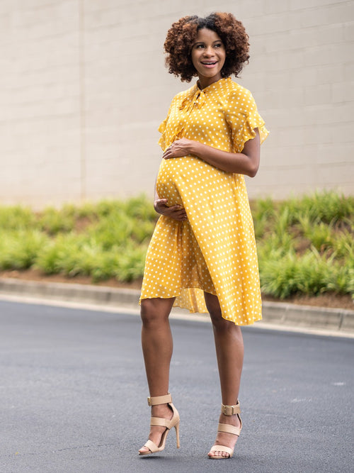 Stylish maternity work clothes
