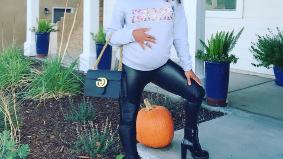 #BumpStyleApproved: Asha Kamali Rocking Her Baby Bump with That Outfit!