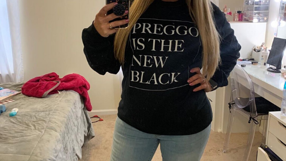 #BumpStyleApproved: You'll Look Fab in This Cute Sweatshirt from Preggo Leggings